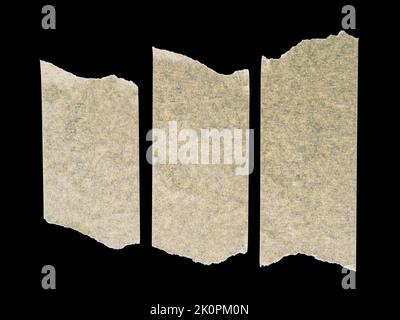 Set di tre pezzi di nastro adesivo isolato su sfondo nero Foto Stock
