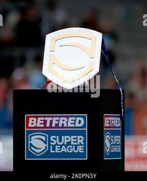 Una vista dettagliata del Betfred Super League Leaders 2022 Shield dopo la partita di Betfred Super League al Totally Wicked Stadium, St Helens. Data immagine: Sabato 3 settembre 2022. Foto Stock