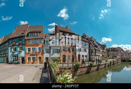 La Petite Venise, case a graticcio, Quai de la Poissonnerie, Colmar, , Francia, città, Villaggio, acqua, fiori, estate, *** Caption locale *** Fran Foto Stock