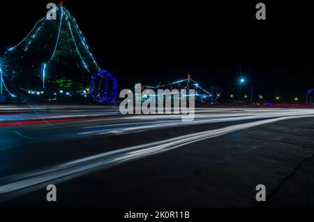 Chiesa di tutti i Santi a Shillong, una delle più antiche chiese di Shillong, Meghalaya, India, costruita durante i tempi britannici, tutte decorate per Natale. Foto Stock