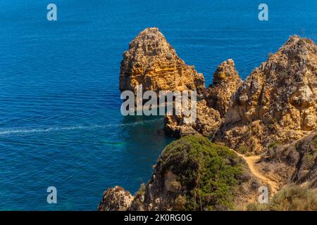 Ponta da Piedade a Lagos, Algarve, PORTOGALLO Foto Stock