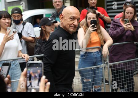 Toronto, ONTARIO. 12th Set, 2022. Sir ben Kingsley out and About for Candids al Toronto International Film Festival, Toronto, IL 12 settembre 2022. Credit: JA/Everett Collection/Alamy Live News Foto Stock