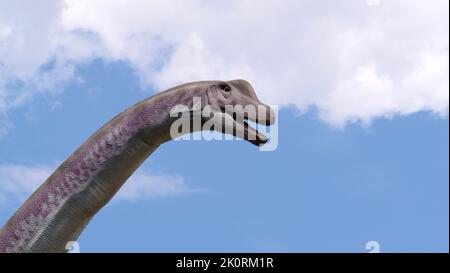 Gigantesco dinosauro erbivoro - Brachiosauro. Dino nella natura. Testa di dinosauro. Foto Stock