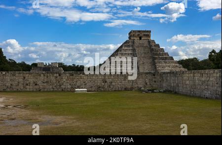 Piramide di Kukulcan a Chichen Itza, Messico Foto Stock