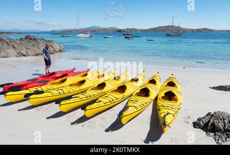 Kayak a White Sand Beach Iona Scotland Foto Stock