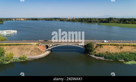 ponte san giorgio mantova italia Foto Stock