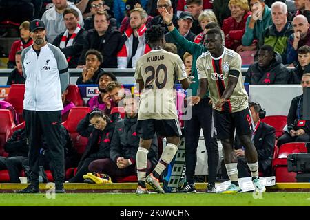 Liverpool, Regno Unito. 13th Set, 2022. LIVERPOOL, REGNO UNITO - 13 SETTEMBRE: Brian Brobbey di Ajax durante la partita della UEFA Champions League tra Liverpool e Ajax ad Anfield il 13 settembre 2022 a Liverpool, Regno Unito (Foto di Andre Weening/Orange Pictures) Credit: Orange Pics BV/Alamy Live News Foto Stock