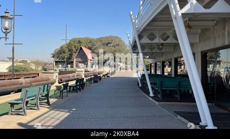 Bella vista del porto grande Karachi. Simbolo di terra di Karachi Foto Stock