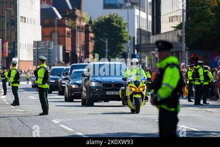 Re Carlo III visita Belfast - Martedì 13th settembre 2022 Foto Stock