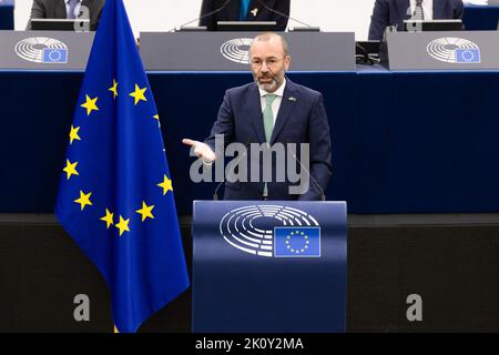 Strasburgo, Francia. 14th Set, 2022. 14 settembre 2022, Francia, Straßburg: Manfred Weber (CSU, Gruppo PPE) si trova nell'edificio del Parlamento europeo e parla. All'inizio della sessione, il presidente della Commissione europea von der Leyen ha pronunciato il suo discorso sullo Stato dell'Unione. Foto: Philipp von Ditfurth/dpa Foto Stock