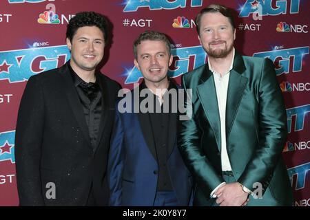 Pasadena, Stati Uniti. 13th Set, 2022. Metaphysicic at the America's Got Talent Season 17 - Live Show finale Red Carpet al Pasadena Sheraton Hotel il 13 settembre 2022 a Pasadena, CA (Photo by Katrina Jordan/Sipa USA) Credit: Sipa USA/Alamy Live News Foto Stock