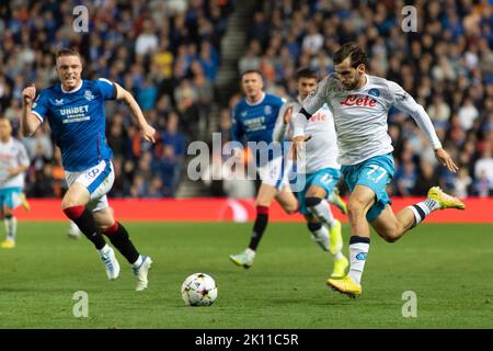 Glasgow, Regno Unito. 14th Set, 2022. Lo stadio Glasgow Khvicha Kvaratskhelia di Napoli durante una partita tra Rangers e Napoli allo stadio Ibrox di Glasgow, Scozia, valida per la UEFA Champions League (Gruppo A). ((6257)/SPP) Credit: SPP Sport Press Photo. /Alamy Live News Foto Stock