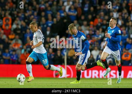 14 settembre 2022, Glasgow, Regno Unito. Il Rangers FC ha suonato il FC Napoli allo stadio Ibrox di Rangers, Glasgow, Scozia, Regno Unito, nella "Champions League Group Stage". L'arbitro della partita di Antonio Maten Lahoz dalla Spagna. Credit: Findlay / Alamy Live News Foto Stock