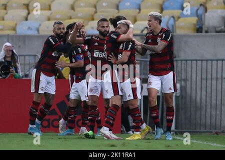 Rio de Janeiro, Brasile. 14th Set, 2022. Giorgian De Arrascaeta do Flamengo, celebra il suo gol durante la partita tra Flamengo e San Paolo, per la semifinale della Copa do Brasil 2022, presso lo Stadio Maracana questo Mercoledì, 14. 30761 (Daniel Castelo Branco/SPP) Credit: SPP Sport Press Photo. /Alamy Live News Foto Stock