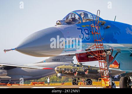 Forza aerea Ucraina Sukhoi su-27 aereo da caccia Flanker sul tarmac della base aerea Kleine-Brogel. Belgio - 14 settembre 2019. Foto Stock
