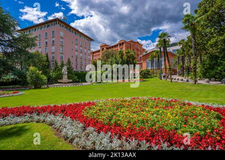 Vista di Perivoj Sv. Jakova parco in Opatija, Quarnero, Istria orientale, Croazia, Europa Foto Stock