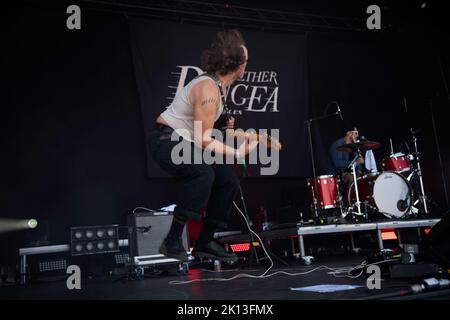 La band californiana, insieme Pangea, vive al Tempelhof Sounds Festival di Berlino, in Germania Foto Stock