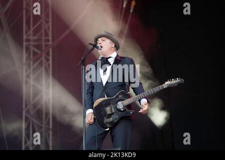 La band britannica The Libertines si esibisce al Tempelhof Sounds Festival di Berlino, in Germania Foto Stock