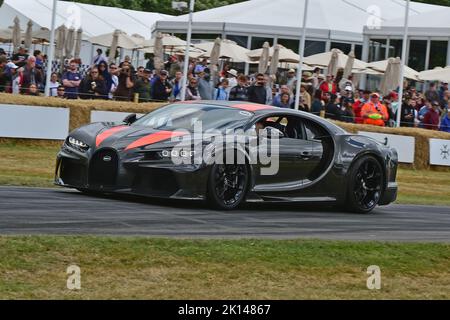 Bugatti Chiron Super Sport 300, Michelin Supercar Run, un'opportunità per vedere, ascoltare e avvicinarsi alle vetture più prestigiose del mondo, e per un l Foto Stock