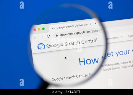 Ostersund, Svezia - 20 giugno 2022: Sito Web Google Search Central. Google Search Central è in precedenza Google Webmasters. Foto Stock