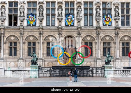 Olimpiadi per le Olimpiadi di Parigi del 2024 all'Hotel De Ville di Parigi, Francia, Europa Foto Stock