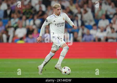 Fede Valverde del Real Madrid durante la partita della UEFA Champions League tra Real Madrid e RB Leipzig, Gruppo F, giocata allo stadio Santiago Bernabeu il 14 settembre 2022 a Madrid, Spagna. (Foto di Magma / PRESSIN) Foto Stock