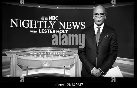 Uno screenshot televisivo di Lester Holt anchorman per la NBC Nightly News. Foto Stock