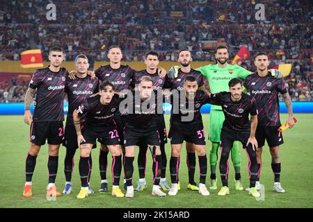 Roma, Italia. 15th Set, 2022. COME squadra Rom durante la partita di calcio della UEFA Europa League 2022-2023 tra AS Roma e HJK Helsinki allo Stadio Olimpico di Roma il 15 settembre 2022. Credit: Live Media Publishing Group/Alamy Live News Foto Stock