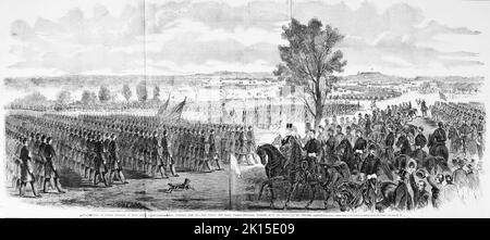 Grande recensione, da George Brinton McClellan, di sette divisioni dell'Esercito Nazionale, numerando 70.000 uomini, vicino Bailey's Cross Roads, Virginia, 20th novembre 1861, alla presenza del presidente Abraham Lincoln, Gabinetto, ecc 19th secolo americano guerra civile illustrazione dal giornale illustrato di Frank Leslie Foto Stock