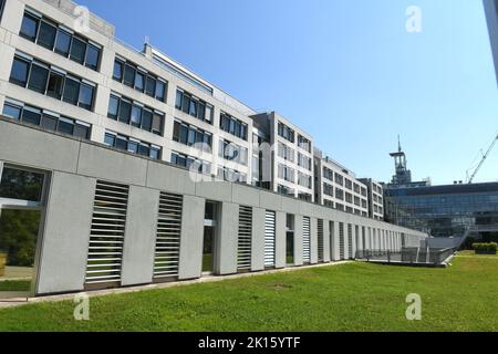 Edificio governativo nel distretto governativo di Sankt Pölten, bassa Austria Foto Stock