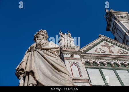 Basilica di Santa Croce - Chiesa francescana gotica facciata in marmo - Piazza di Santa Croce - Firenze Italia Foto Stock