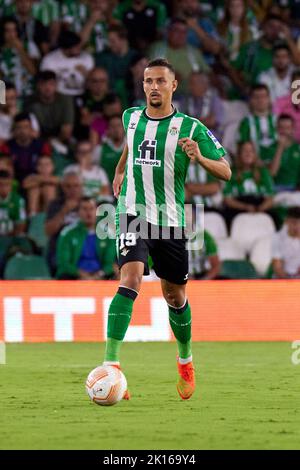 Siviglia, Spagna. 15th Set, 2022. Luiz Felipe di Real Betis corre con la palla durante la partita di tappa della UEFA Europa League Group C tra Real Betis e Ludogorets Razgrad allo stadio Benito Villamarin il 15 settembre 2022 a Siviglia, Spagna. (Credit Image: © Jose Luis Contreras/DAX via ZUMA Press Wire) Credit: ZUMA Press, Inc./Alamy Live News Foto Stock