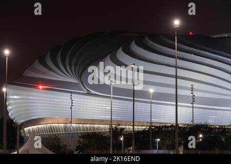 Doha, Qatar - 15 settembre 2022: Lo Stadio al Janoub si trova nella città meridionale di al Wakrah, Doha. Lo stadio al Janoub è uno degli otto stadi Foto Stock