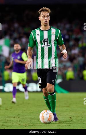 Siviglia, Spagna. 15th Set, 2022. Sergio Canales di Real Betis corre con la palla durante la partita di tappa del Gruppo C della UEFA Europa League tra Real Betis e Ludogorets Razgrad allo stadio Benito Villamarin il 15 settembre 2022 a Siviglia, Spagna. (Credit Image: © Jose Luis Contreras/DAX via ZUMA Press Wire) Credit: ZUMA Press, Inc./Alamy Live News Foto Stock