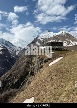 Il famoso Monumento dell'amicizia dei popoli in Georgia Foto Stock