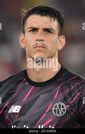 Roma, Lazio. 15th Set, 2022. Roger Ibanez di AS Roma durante la partita della UEFA Europa League COME Roma contro Hjk Helsinki allo stadio Olimpico di Roma, 15th settembre 2022. $Fotografo01 di credito: Agenzia indipendente di foto/Alamy Live News Foto Stock