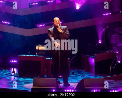 Nashville, Stati Uniti. 12th Set, 2022. Luke Combs si esibisce durante il CMT Giants: Vince Gill al Fisher Center for the Performing Arts il 12 settembre 2022 a Nashville, Tennessee. Foto: Amiee Stubbs/Sipa USA Credit: Sipa USA/Alamy Live News Foto Stock