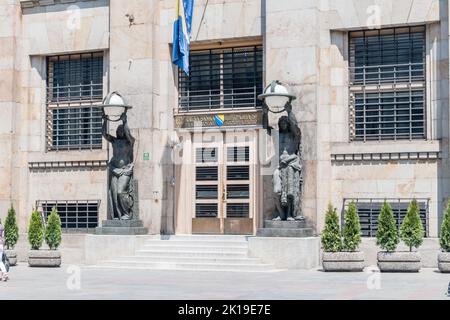 Sarajevo, Bosnia-Erzegovina - 3 giugno 2022: Ingresso alla Banca centrale della Bosnia-Erzegovina (bosniaca: Centralna banka Bosne i Hercegovine). Foto Stock