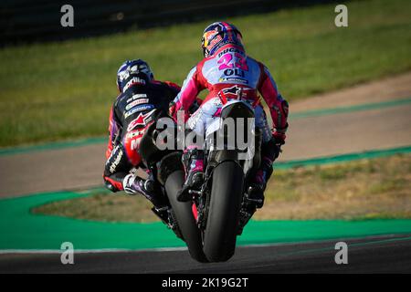 Aragon, Spagna. 16th Set, 2022. Prove libere prima del Gran Premio del marchio Animoca di Aragona della MotoGP al Motorland Circuit. Aragon, 16 settembre 2022 in foto: Italia Enea Bastianini Entenamientos libres previos al Gran Premio Animoca Brand de MotoGP de Aragon en el circuito de Motorland. Aragon 16 de Septiembre de 2022 POOL/ MotoGP.com/Cordon le immagini per la stampa saranno esclusivamente per uso editoriale. Credito obbligatorio: © motogp.com Credit: CORDON PRESS/Alamy Live News Foto Stock