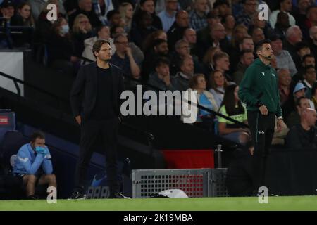 Edin Terzic, manager di Borussia Dortmund, durante la partita della UEFA Champions League Group G tra Manchester City e Borussia Dortmund, presso l'Etihad Stadium di Manchester, mercoledì 14th settembre 2022. (Credit: Marco Fletcher | NOTIZIE MI) Credit: NOTIZIE MI & Sport /Alamy Live News Foto Stock