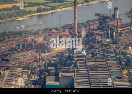 Veduta aerea, HKM Hüttenwerke Krupp Mannesmann GmbH, fiume Reno, Hüttenheim, Duisburg, zona della Ruhr, Nord Reno-Westfalia, Germania, DE, Europa, Aerial Foto Stock