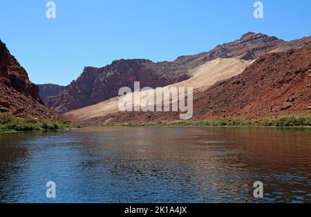 Collina di sabbia sul fiume Colorado Foto Stock