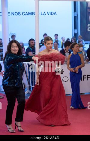 Donostia / San Sebastian. Spagna. 20220916, Natalia Lopez ha partecipato alla cerimonia di apertura del Red Carpet durante il Festival Internazionale del Film di San Sebastian 70th al Kursaal Palace il 16 settembre 2022 a Donostia / San Sebastian, {Country Credit: MPG/Alamy Live News Foto Stock