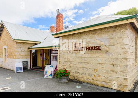 Edificio del vecchio tribunale, parte del complesso culturale ArtGeo a Busselton, Australia Occidentale Foto Stock