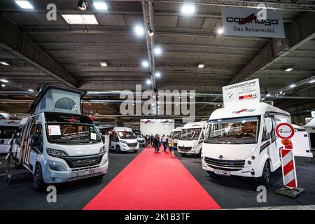 Fiere di Parma, Parma, Italia, 16 settembre 2022, CARTHAGO e MALIBU stand durante il Salone del Camper 2022 - Reportage Foto Stock