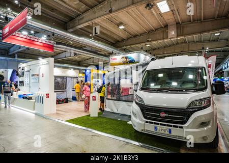 Fiere di Parma, Parma, Italia, 16 settembre 2022, Stand FIAMMA durante il Salone del Camper 2022 - Reportage Foto Stock