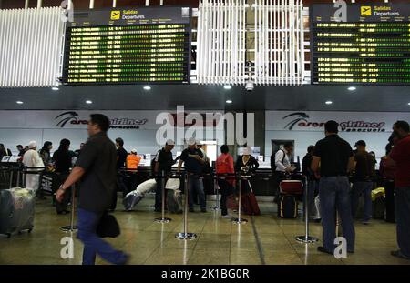 Caracas, Venezuela - 09/14/2022 - entrambi i leader hanno riferito oggi, mercoledì 14 settembre, che a partire dal 26 settembre, i confini terrestri tra Colombia e Venezuela saranno riaperti. E i voli internazionali che collegano Bogotá e Caracas, e Bogotá, Valencia saranno ripresi. Nel quadro dei progressi nelle relazioni bilaterali tra i due paesi. (Foto di Humberto Matheus/Sipa USA) Foto Stock