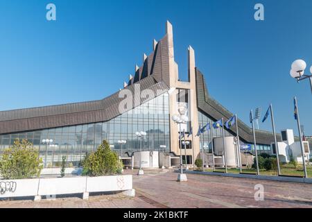 Pristina, Kosovo - 5 giugno 2022: Palazzo della Gioventù e dello Sport. Foto Stock