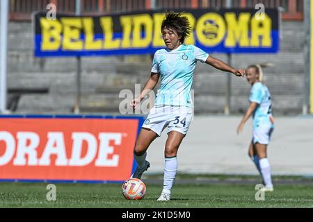 Milano, Italia. 17th Set, 2022. Mana Mihashi (Inter Women) durante la Serie A Women Match tra Inter Women 6-1 Pomigliano Women allo Stadio Giacinto Facchetti il 17 settembre 2022 a Milano. Credit: AFLO Co. Ltd./Alamy Live News Foto Stock