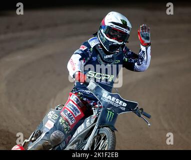 Il polacco Bartosz Zmarzlik è stato il vincitore del torneo 9 di 10 del Kaeser FIM Speedway di sabato alla Skrotfrag Arena di Malilla, Svezia. 17 settembre 2022. Foto: Stefan Jerrevång / TT / code 60160 Foto Stock